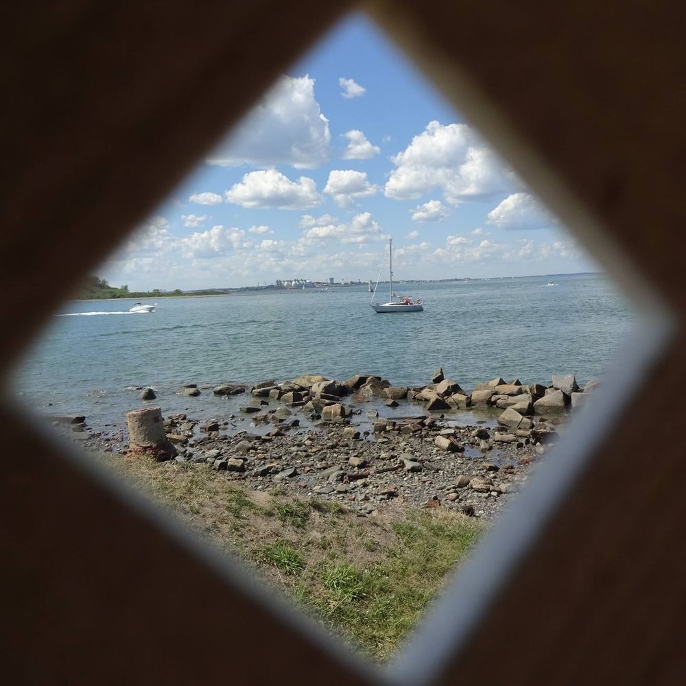 Meet your Posher, Carla